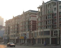 河南省房地产今年开发投资突破200亿